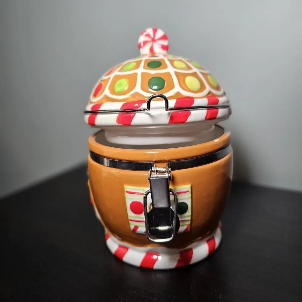 Sleigh Bell Bistro Christmas 16oz Gingerbread House Hinged Cookie Candy Jar
